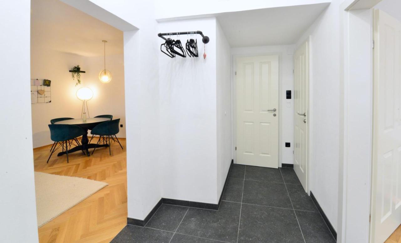 Modern Flat With Parking Space Viena Exterior foto